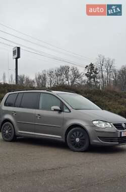 Мінівен Volkswagen Touran 2008 в Умані