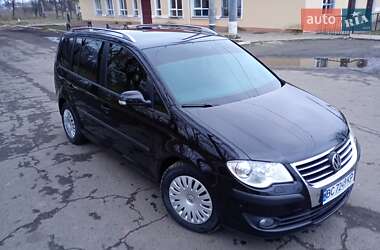 Мінівен Volkswagen Touran 2010 в Кам'янці