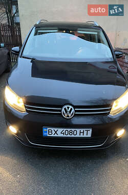 Мінівен Volkswagen Touran 2011 в Чернігові