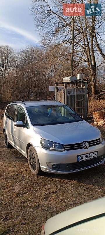 Мінівен Volkswagen Touran 2011 в Кременці