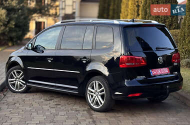 Минивэн Volkswagen Touran 2011 в Сарнах