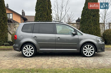 Мінівен Volkswagen Touran 2012 в Сарнах