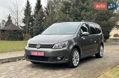 Мінівен Volkswagen Touran 2012 в Сарнах