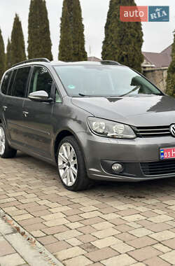 Мінівен Volkswagen Touran 2012 в Сарнах