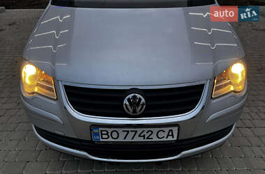 Мінівен Volkswagen Touran 2007 в Тернополі