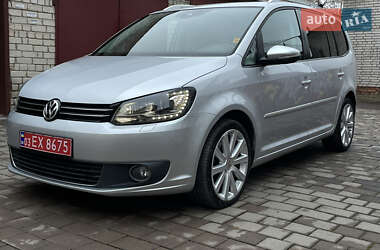 Мінівен Volkswagen Touran 2012 в Києві