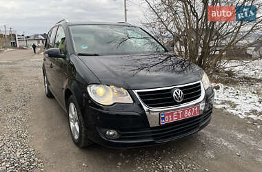 Мінівен Volkswagen Touran 2009 в Рівному