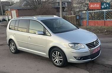 Мінівен Volkswagen Touran 2009 в Коростені