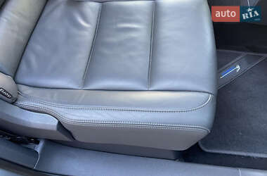 Мінівен Volkswagen Touran 2010 в 
