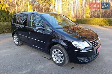 Мінівен Volkswagen Touran 2009 в Сарнах