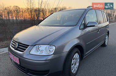 Мінівен Volkswagen Touran 2006 в Рівному