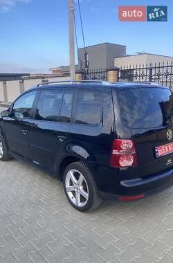 Мінівен Volkswagen Touran 2007 в Ковелі