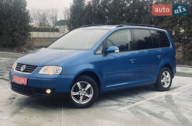 Мінівен Volkswagen Touran 2003 в Городку