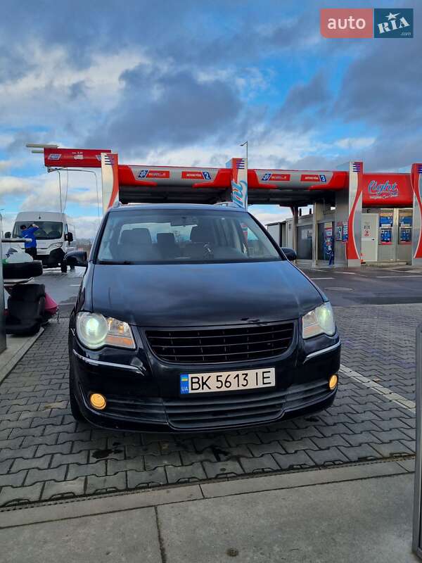 Мінівен Volkswagen Touran 2008 в Балті