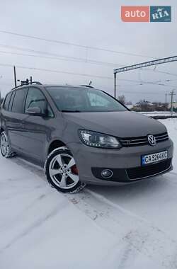 Минивэн Volkswagen Touran 2011 в Смеле