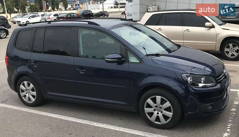 Volkswagen Touran 2015