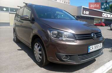 Мінівен Volkswagen Touran 2011 в Черкасах