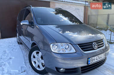 Мінівен Volkswagen Touran 2006 в Одесі