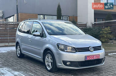 Минивэн Volkswagen Touran 2013 в Стрые