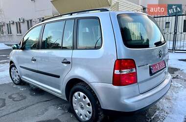 Минивэн Volkswagen Touran 2004 в Полтаве