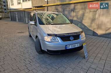 Минивэн Volkswagen Touran 2005 в Ивано-Франковске