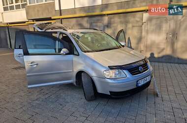 Минивэн Volkswagen Touran 2005 в Ивано-Франковске