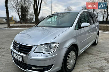 Минивэн Volkswagen Touran 2008 в Виннице