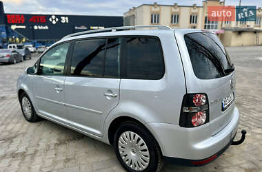 Мінівен Volkswagen Touran 2008 в Вінниці