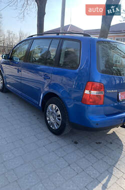 Мінівен Volkswagen Touran 2004 в Городку