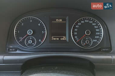 Мінівен Volkswagen Touran 2013 в 