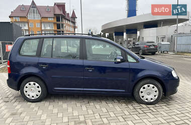 Минивэн Volkswagen Touran 2006 в 