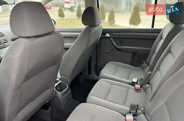 Минивэн Volkswagen Touran 2006 в 