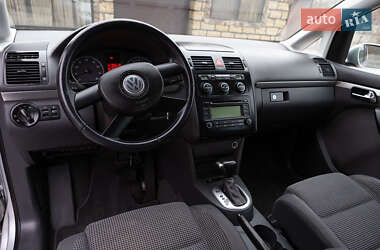 Минивэн Volkswagen Touran 2004 в Виннице