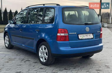 Мінівен Volkswagen Touran 2004 в Дубні