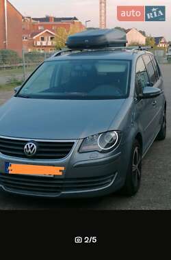 Мінівен Volkswagen Touran 2009 в Вінниці