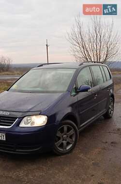 Мінівен Volkswagen Touran 2004 в 