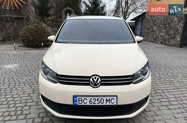 Минивэн Volkswagen Touran 2011 в 