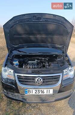 Минивэн Volkswagen Touran 2007 в Полтаве