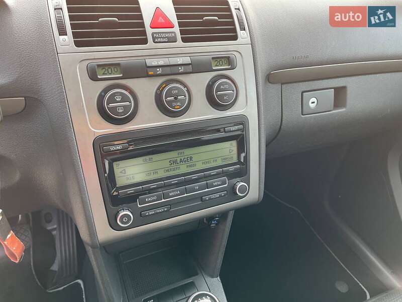 Мінівен Volkswagen Touran 2009 в Вінниці