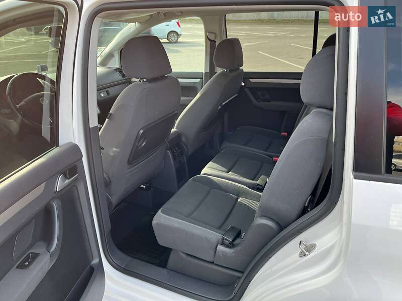 Мінівен Volkswagen Touran 2009 в Вінниці