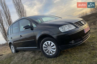 Мінівен Volkswagen Touran 2004 в Луцьку