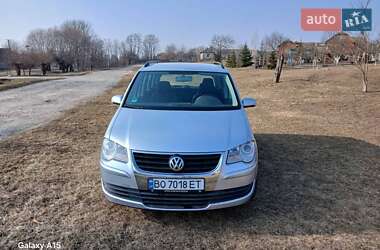 Мінівен Volkswagen Touran 2007 в Борщеві