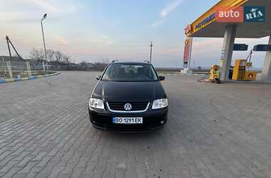 Мінівен Volkswagen Touran 2005 в Кілії