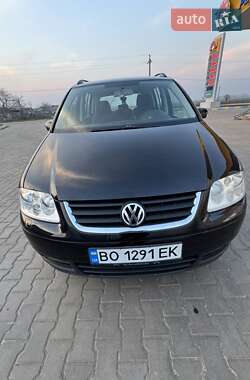 Мінівен Volkswagen Touran 2005 в Кілії