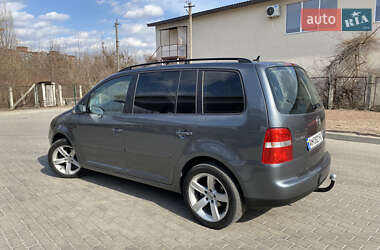 Минивэн Volkswagen Touran 2006 в Житомире