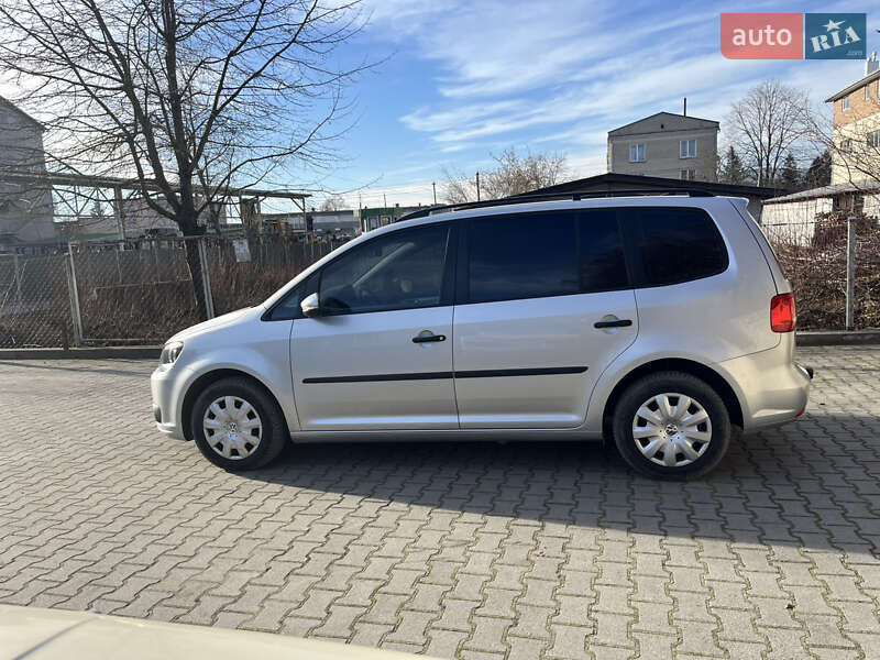 Минивэн Volkswagen Touran 2014 в Тернополе