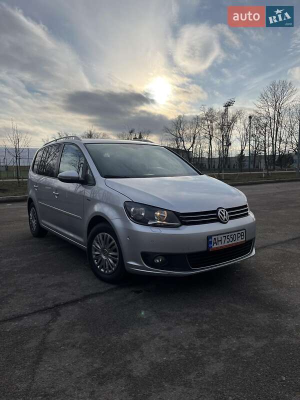 Минивэн Volkswagen Touran 2013 в Краматорске