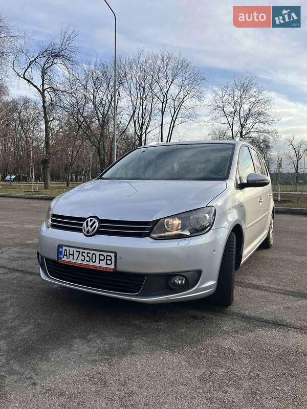 Минивэн Volkswagen Touran 2013 в Краматорске