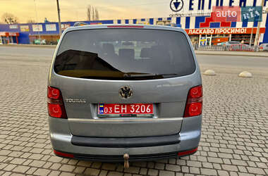 Мінівен Volkswagen Touran 2008 в 