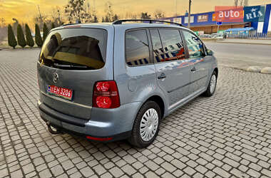 Мінівен Volkswagen Touran 2008 в 